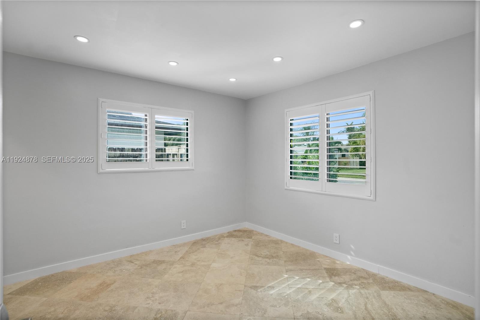 SAGA BAY SEC 1 PT 6 - Residential Lease