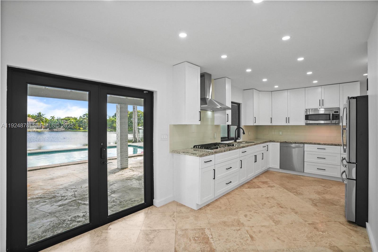 SAGA BAY SEC 1 PT 6 - Residential Lease