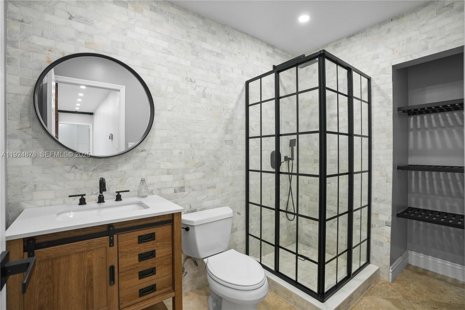 SAGA BAY SEC 1 PT 6 - Residential Lease