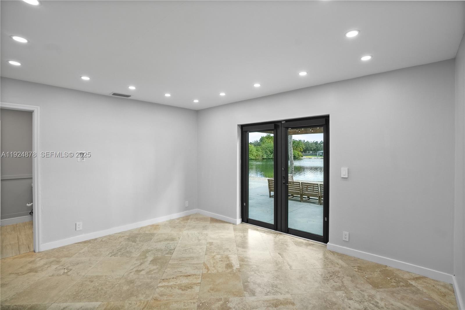 SAGA BAY SEC 1 PT 6 - Residential Lease