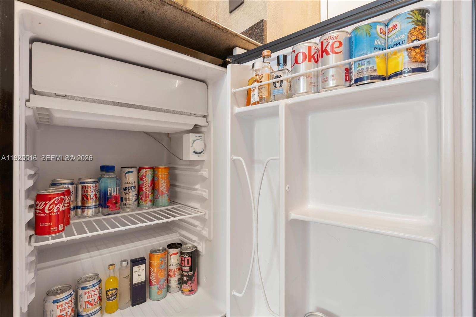 TRUMP INTERNATIONAL SONES - Residential