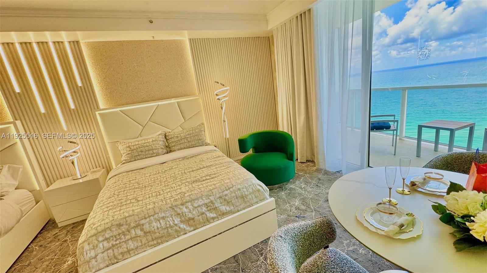 TRUMP INTERNATIONAL SONES - Residential