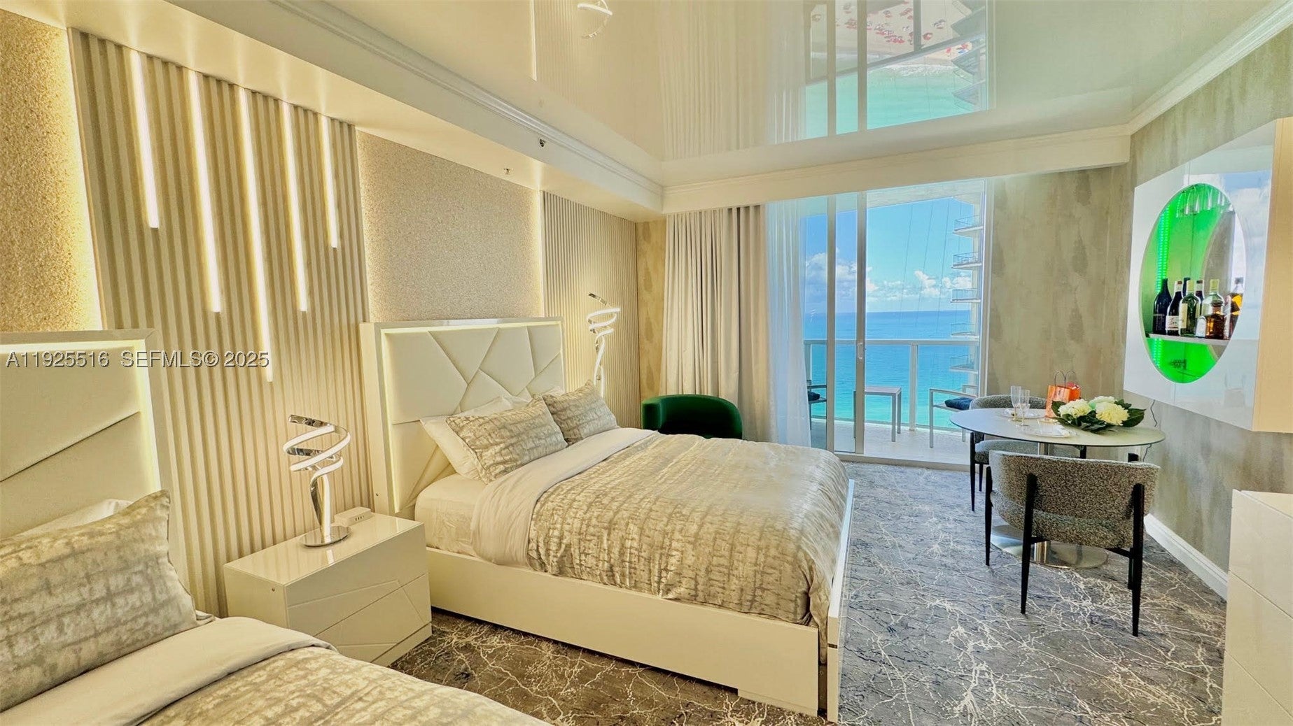 18001 Collins Ave 2512