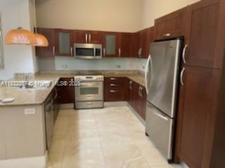 20000 E Country Club Dr 104