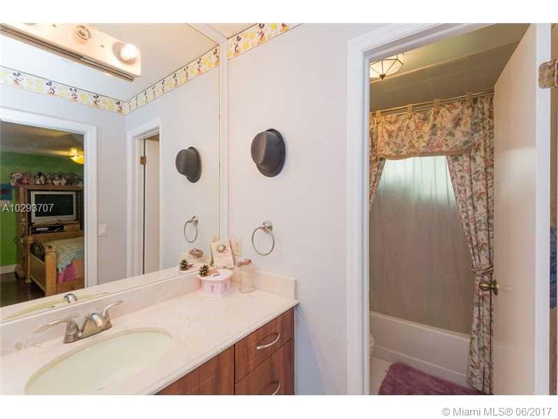 MARY ANN ESTATES 1ST ADDN - Residential