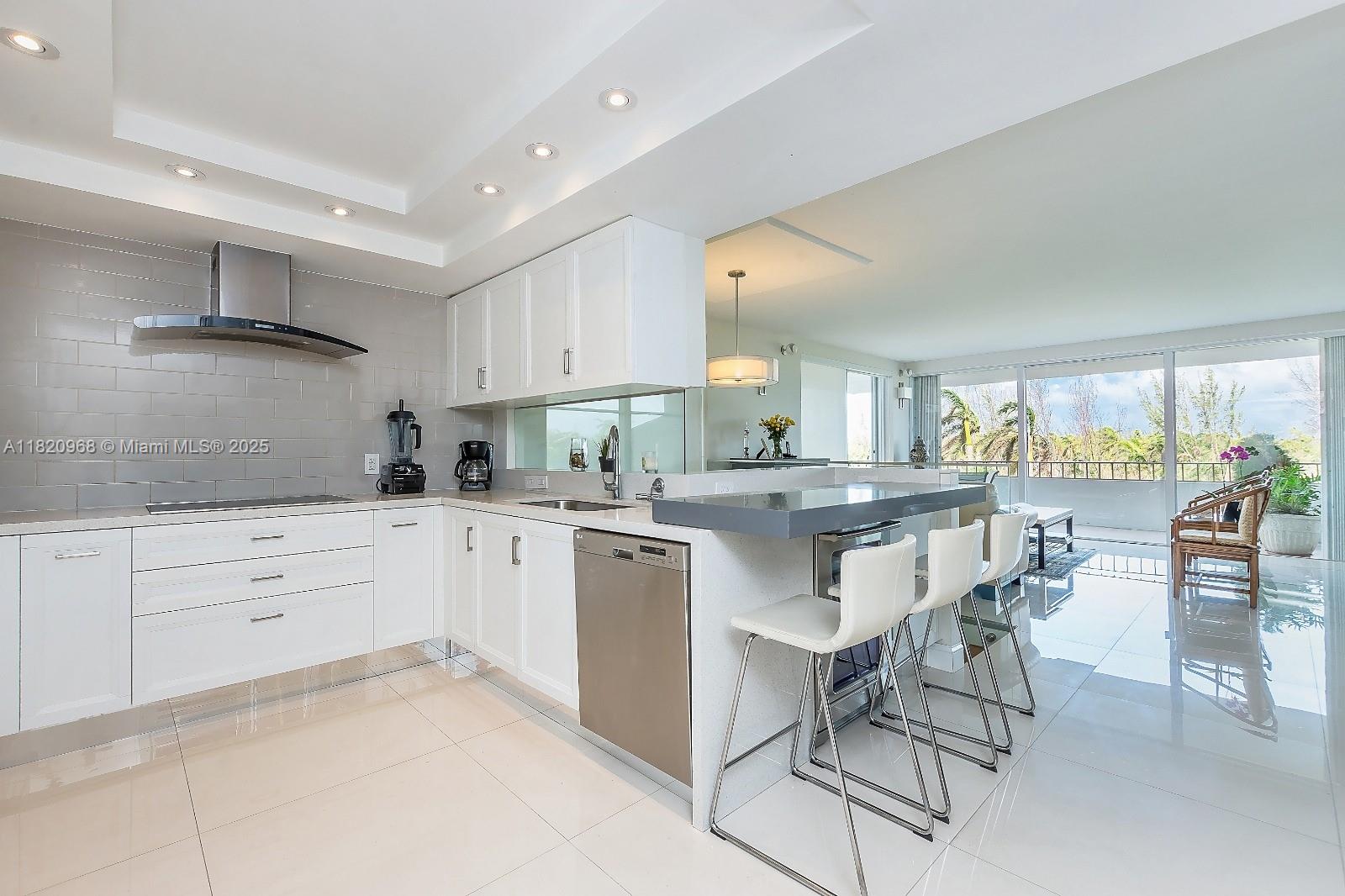 Rental Property at 155 Ocean Lane Dr 408-308, Key Biscayne, Miami-Dade County, Florida - Bedrooms: 4 
Bathrooms: 4  - $12,000 MO.