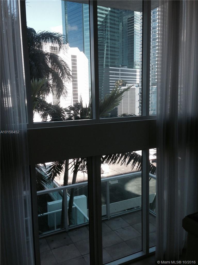 BRICKELL ON THE RIVER - Residential Lease
