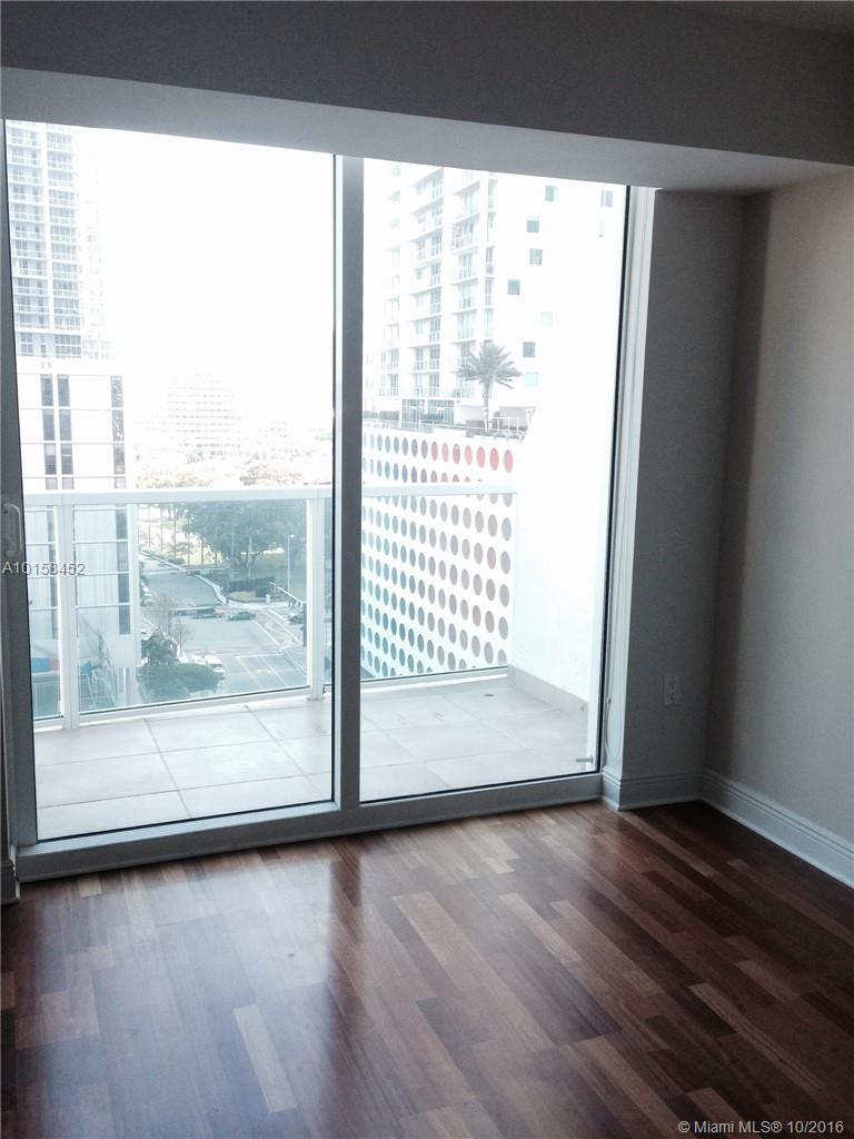 BRICKELL ON THE RIVER - Residential Lease