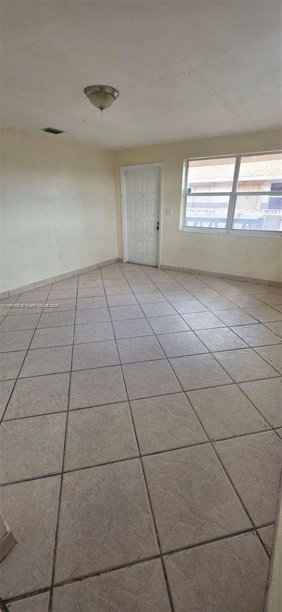 PHILLIPSONS ADDN TO HIALE - Residential Lease