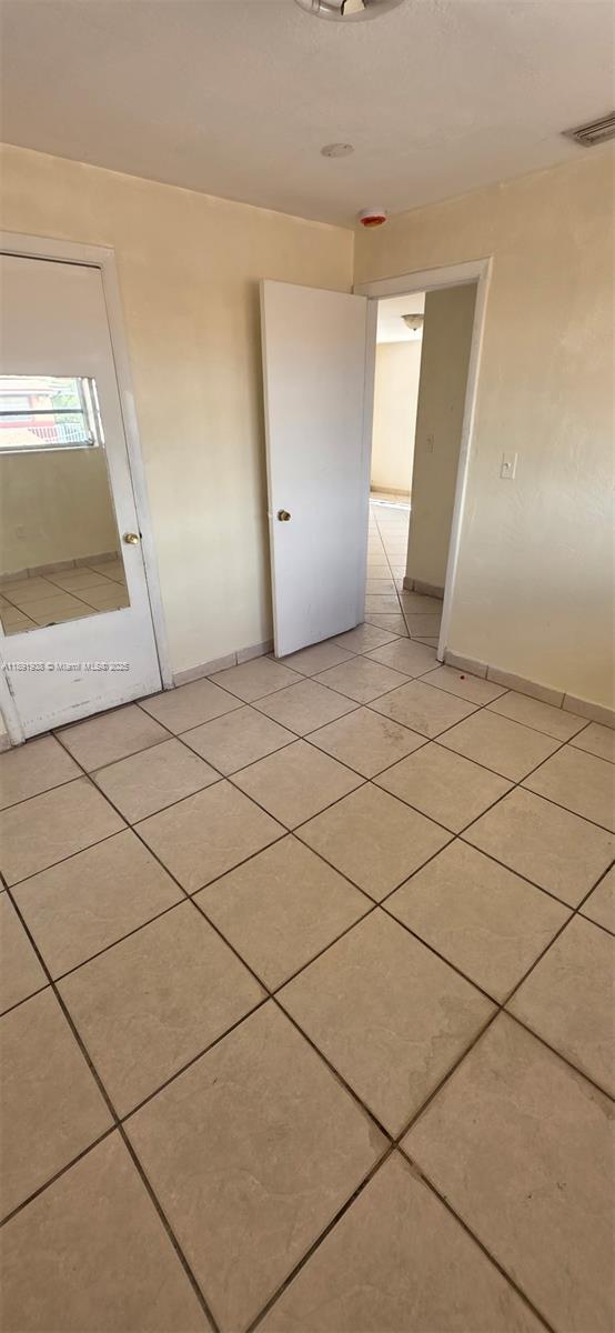 PHILLIPSONS ADDN TO HIALE - Residential Lease