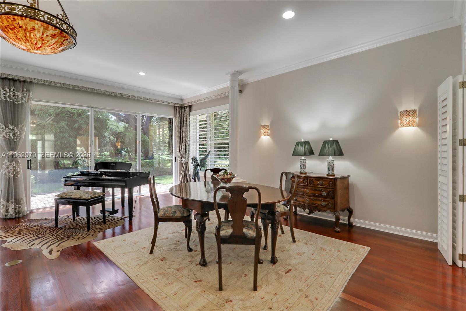 OAKS OAKS EAST 1 - Residential