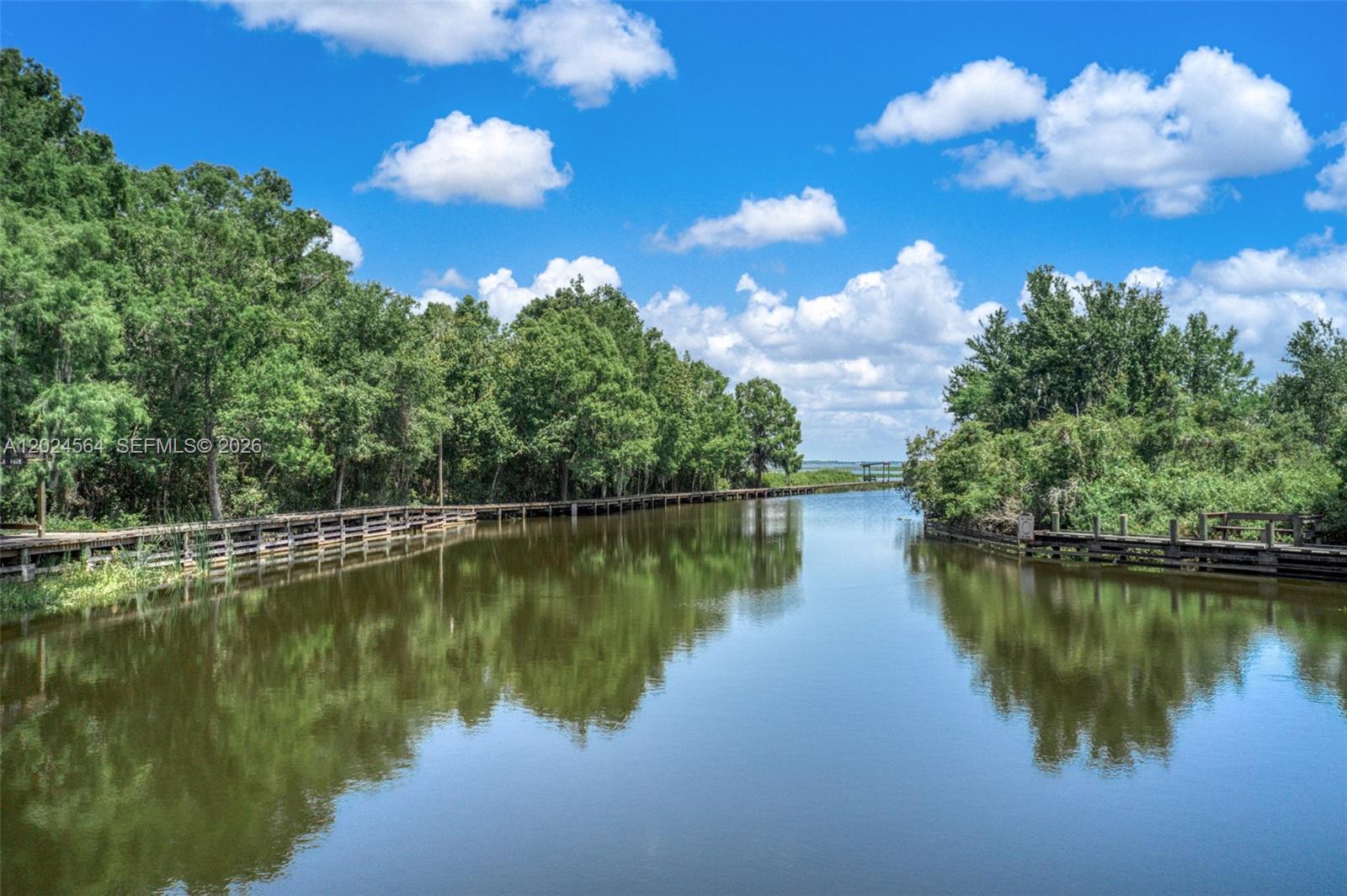 Spring Lake Villiage - Land