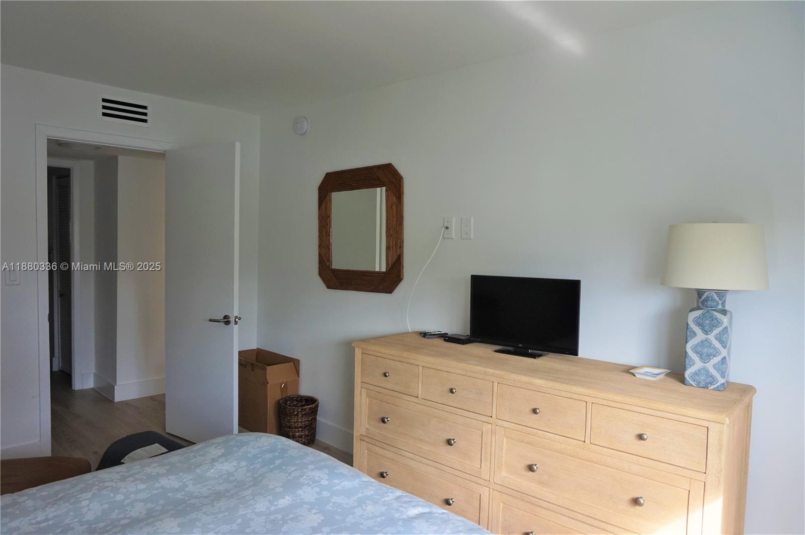 CAPE FLORIDA CLUB CONDO P - Residential Lease