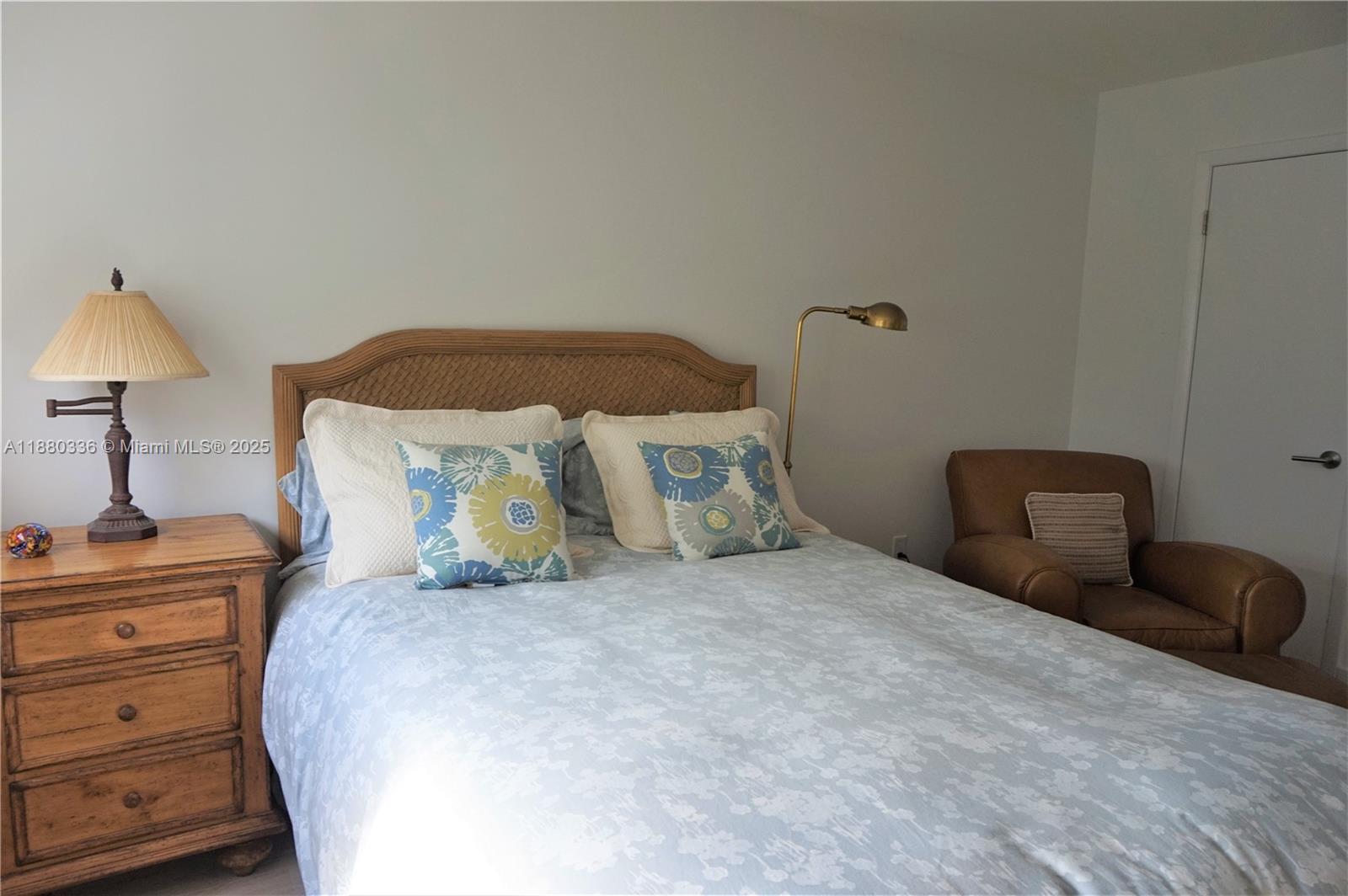 CAPE FLORIDA CLUB CONDO P - Residential Lease