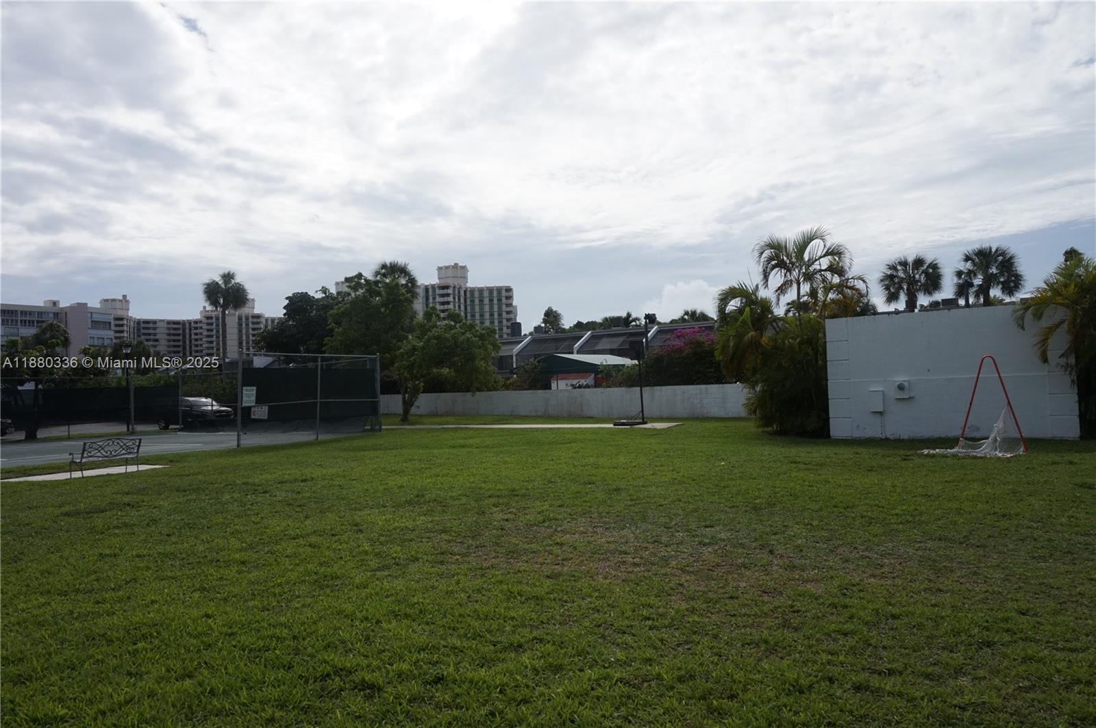 CAPE FLORIDA CLUB CONDO P - Residential Lease