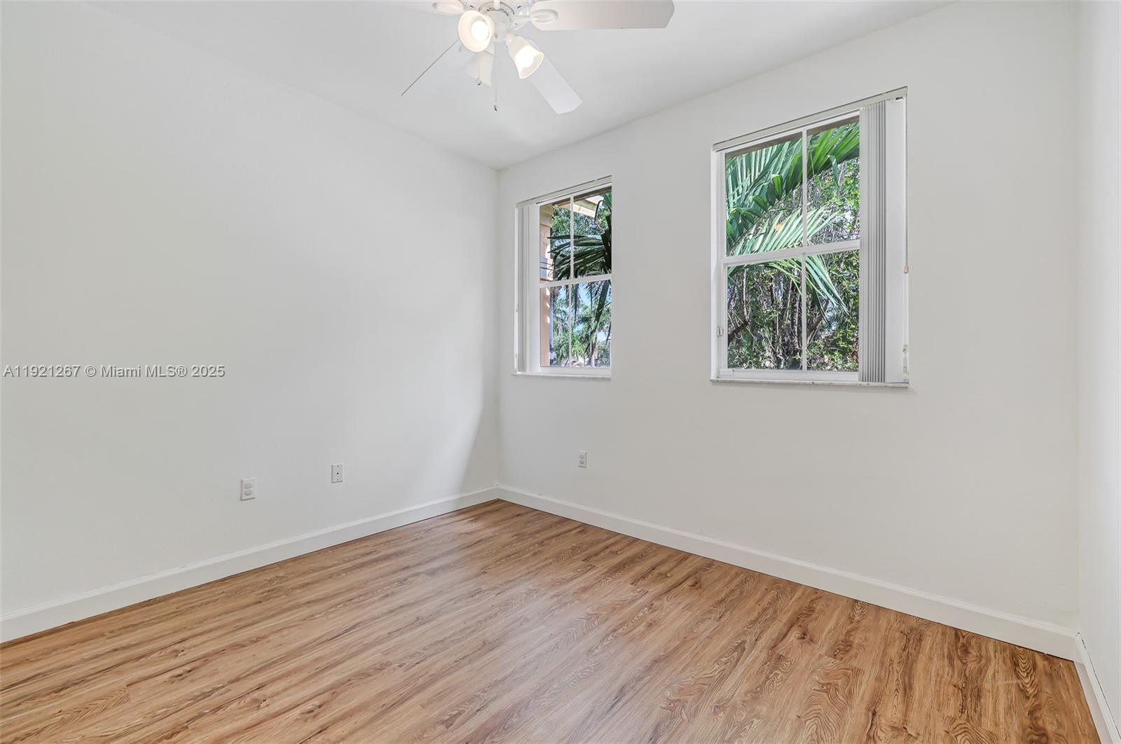 KENDALL BREEZE - Residential