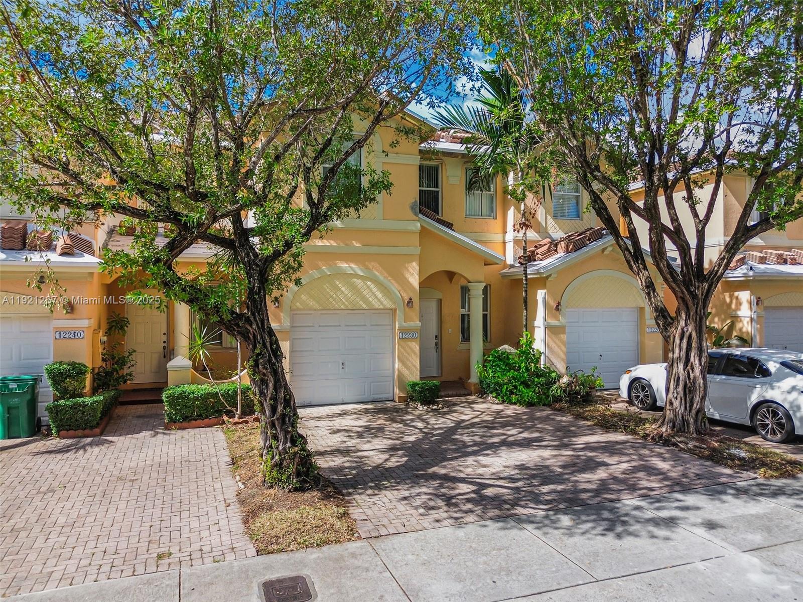 KENDALL BREEZE - Residential