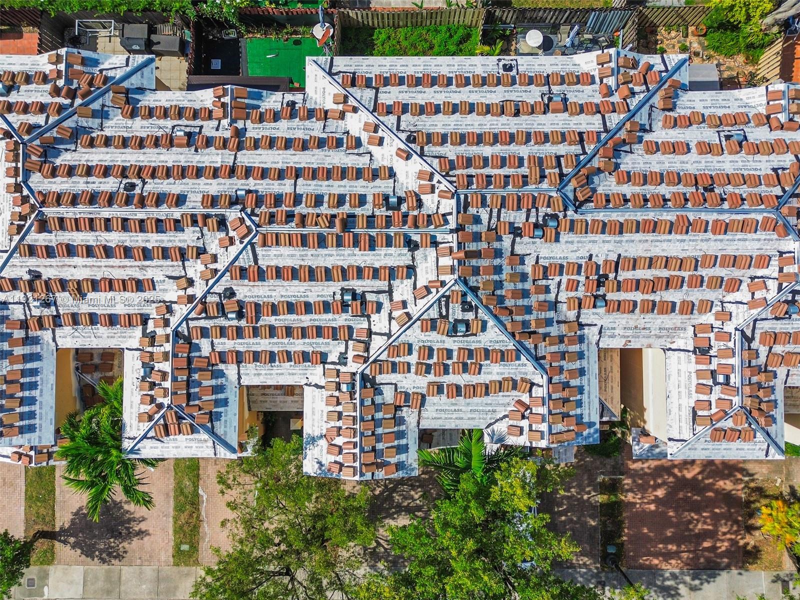 KENDALL BREEZE - Residential