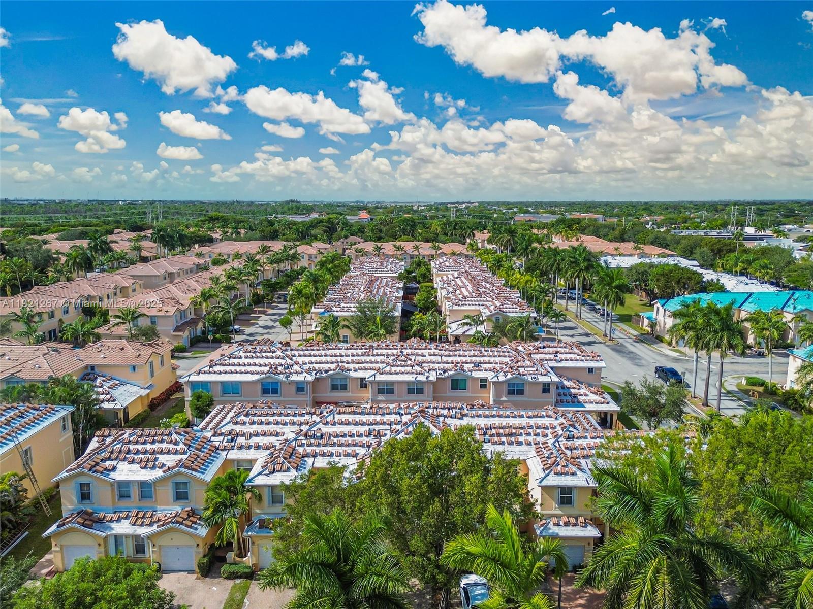 KENDALL BREEZE - Residential