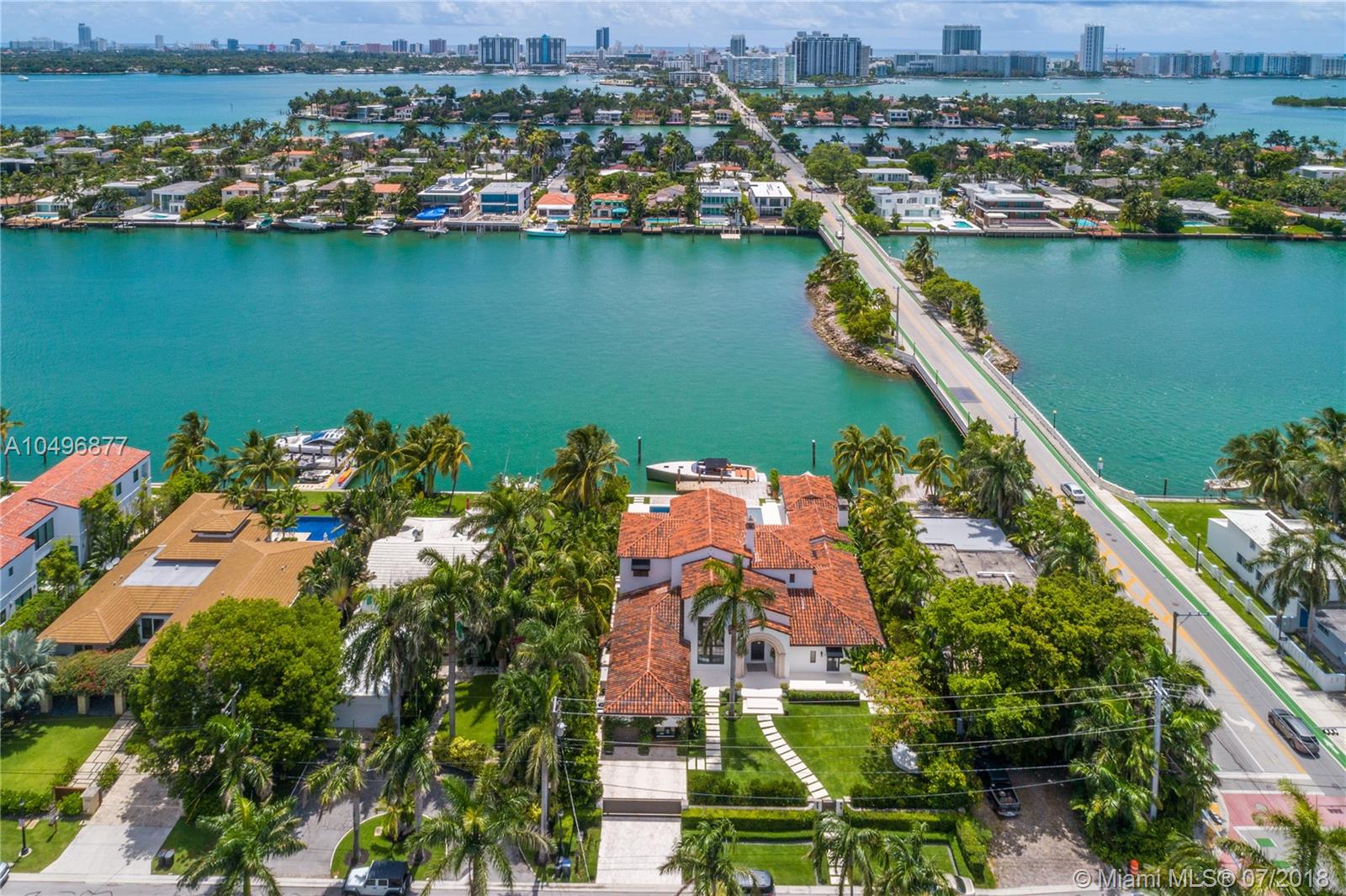 SAN MARINO ISLAND - Residential