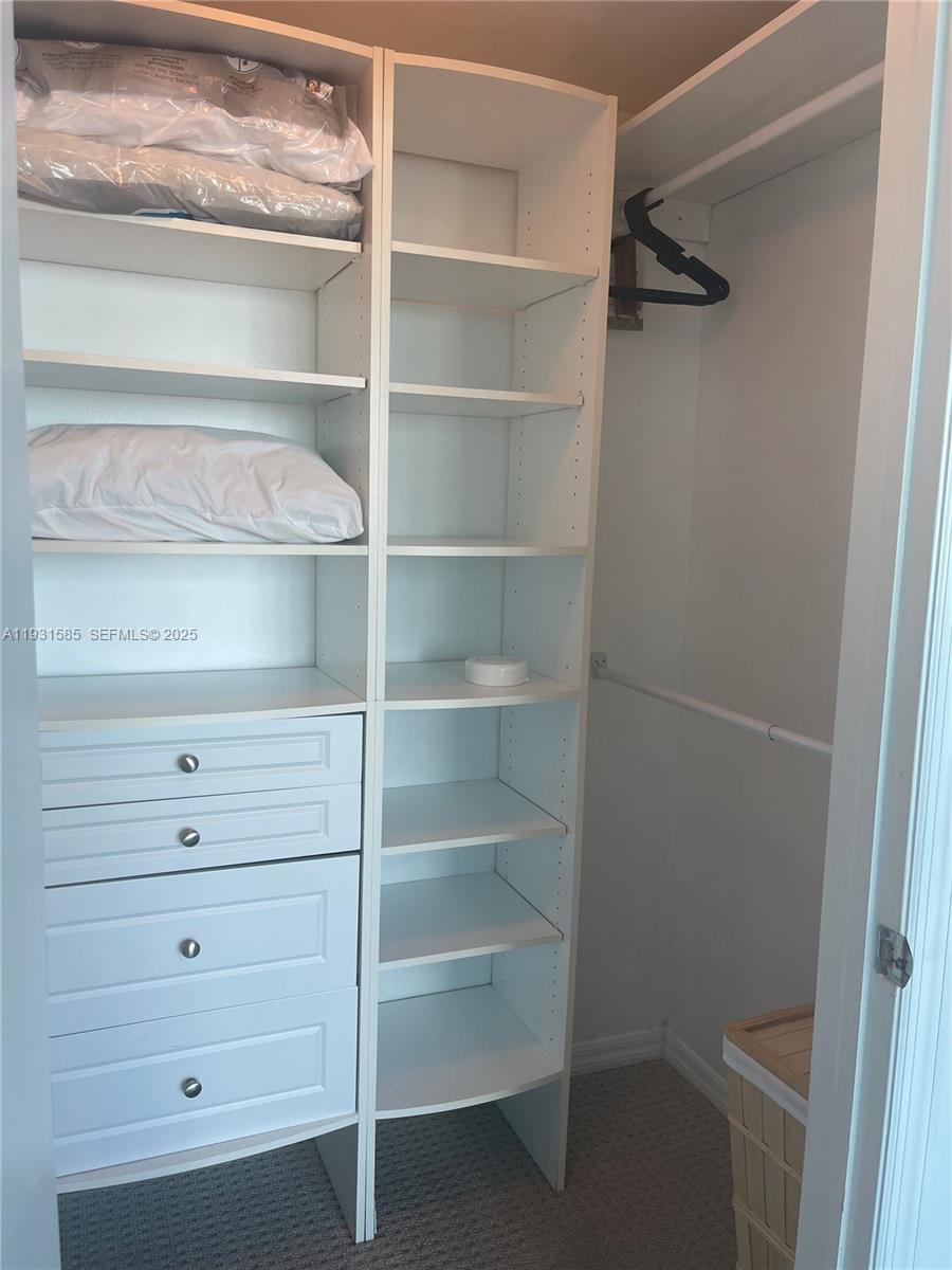 500 BRICKELL EAST CONDO - Residential Lease