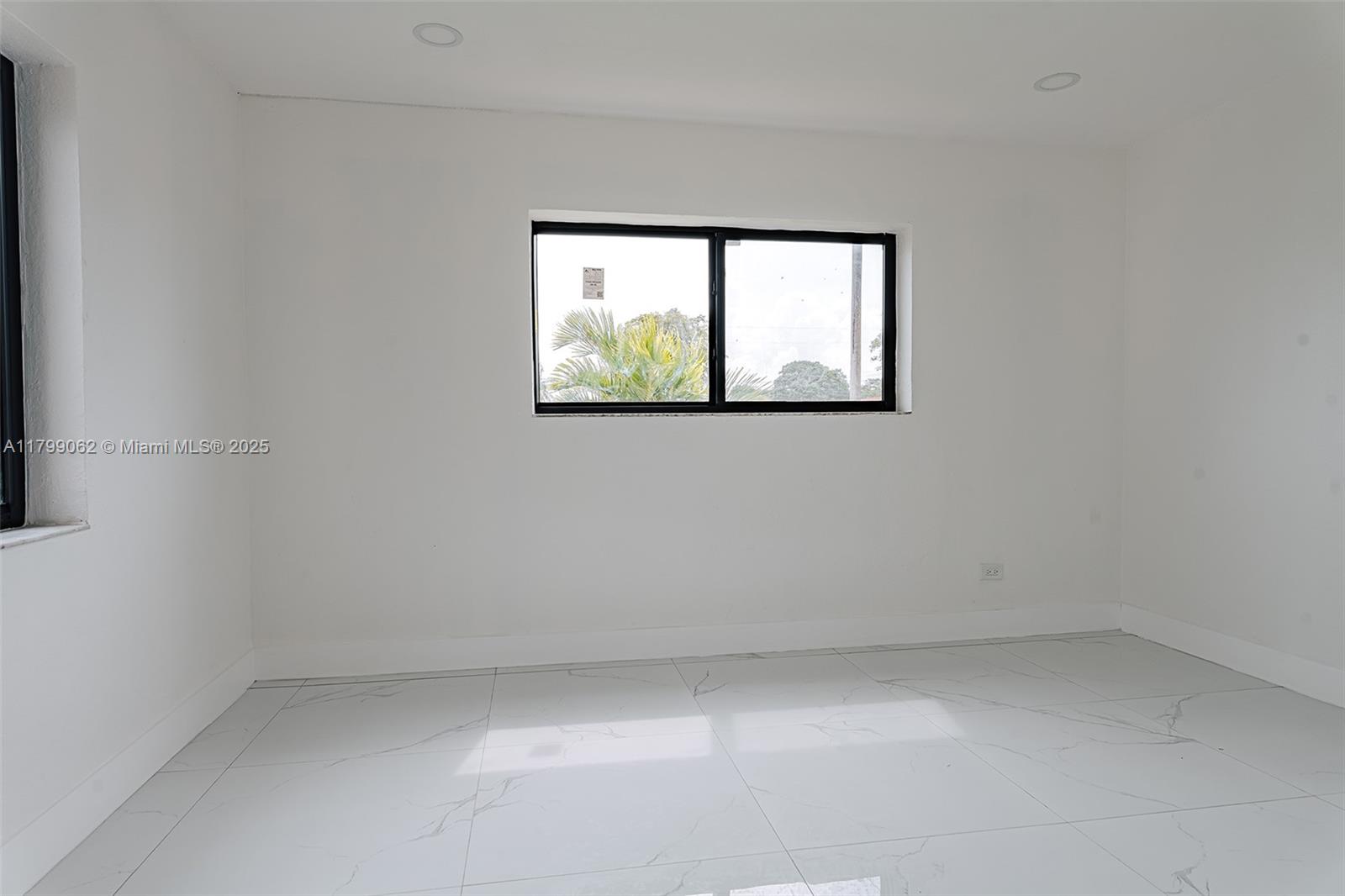 SCOTT LAKE MANOR SEC 3 - Residential