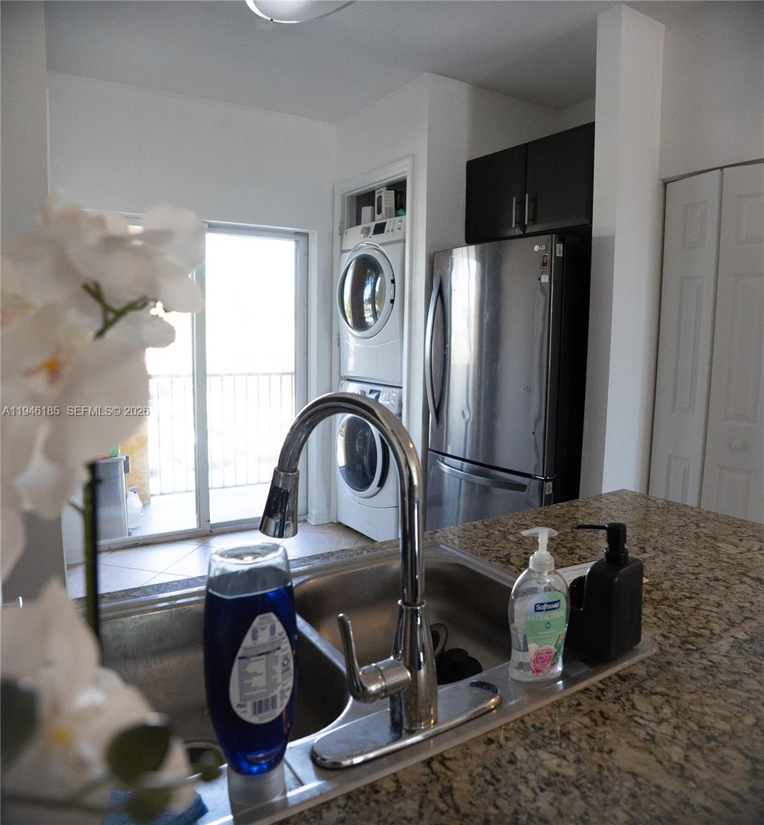 HIGHLAND PARK VILLAGE CON - Residential