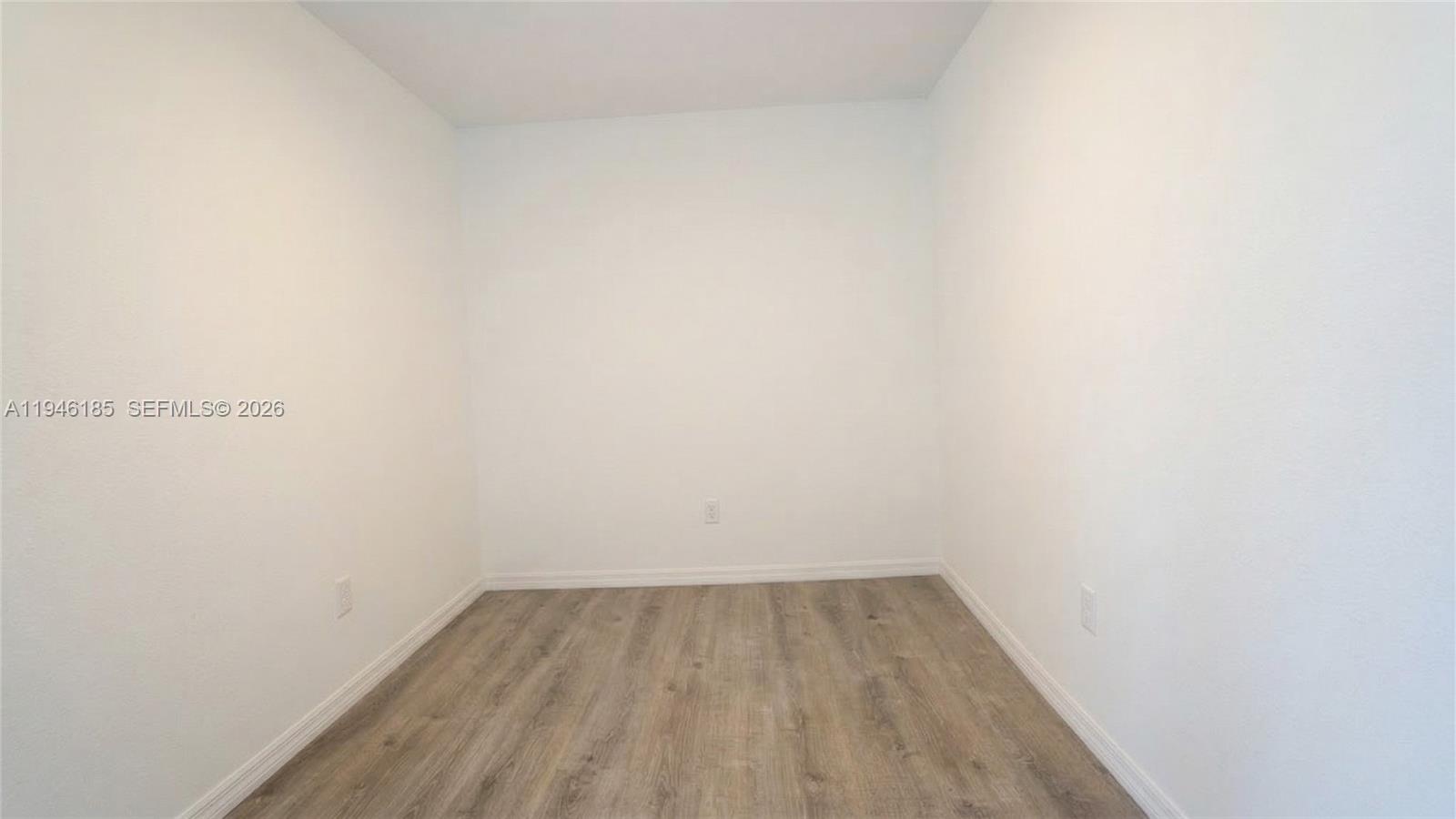HIGHLAND PARK VILLAGE CON - Residential