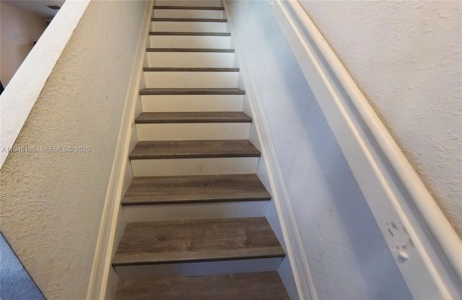 HIGHLAND PARK VILLAGE CON - Residential