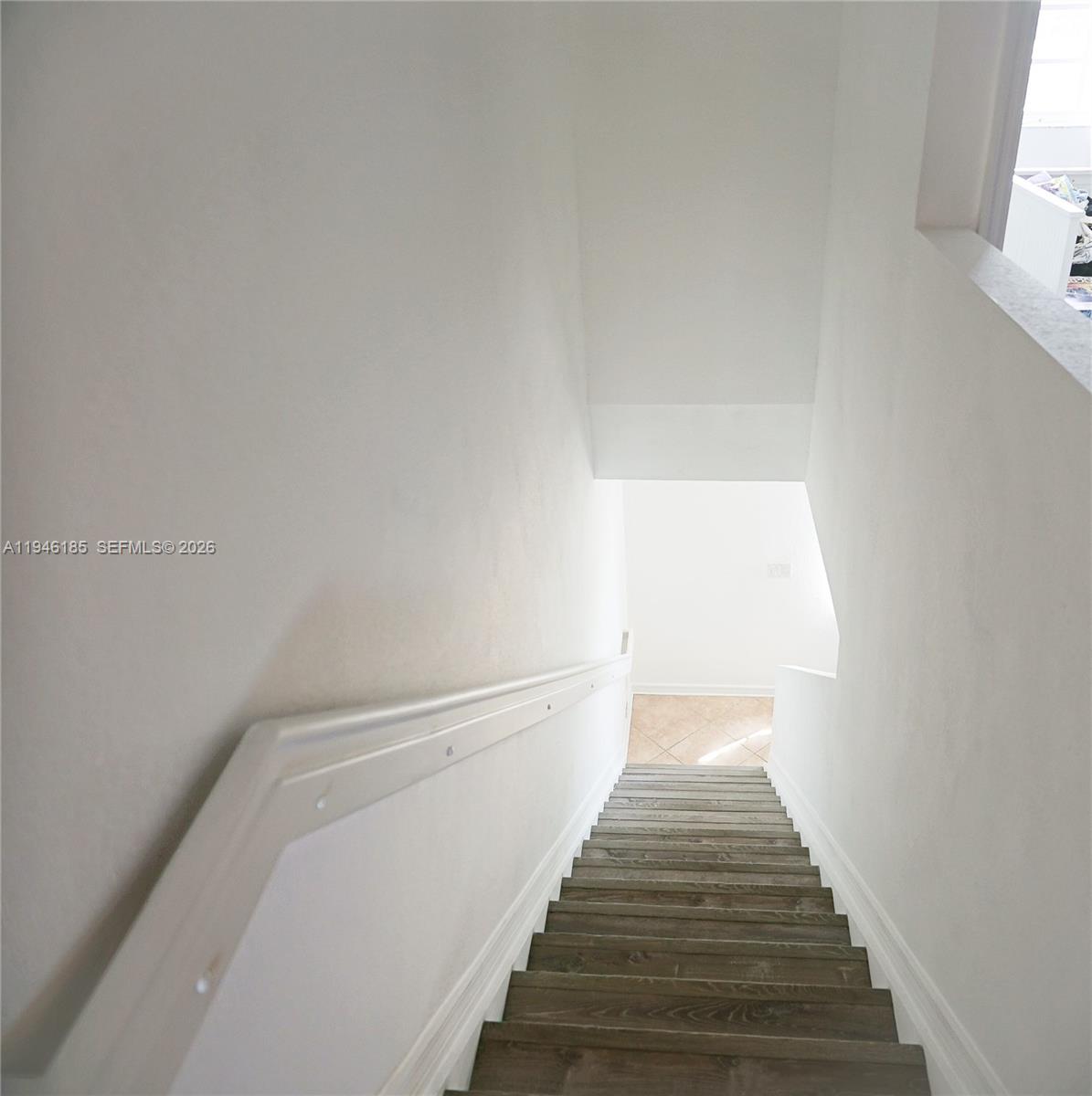 HIGHLAND PARK VILLAGE CON - Residential
