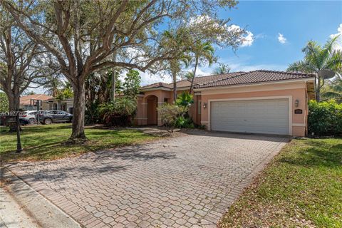 Tiny photo for 10240 NW 52nd St, Coral Springs, FL 33076 (MLS # A11977758)