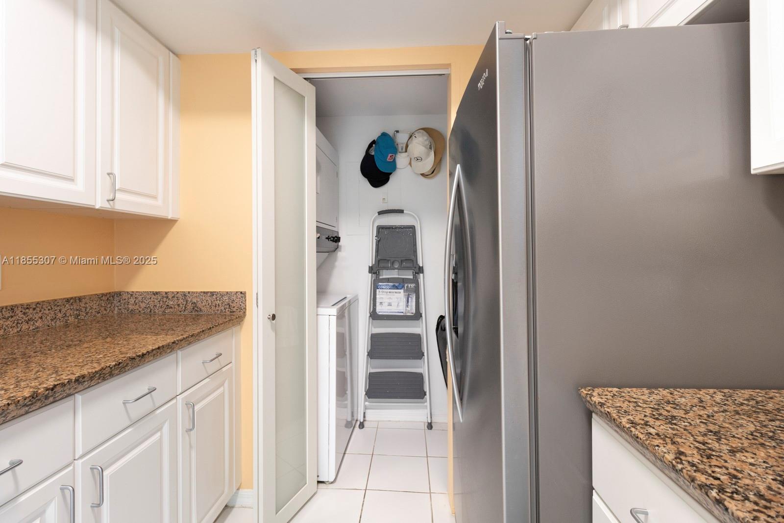 YACHT CLUB AT PORTOFINO C - Residential