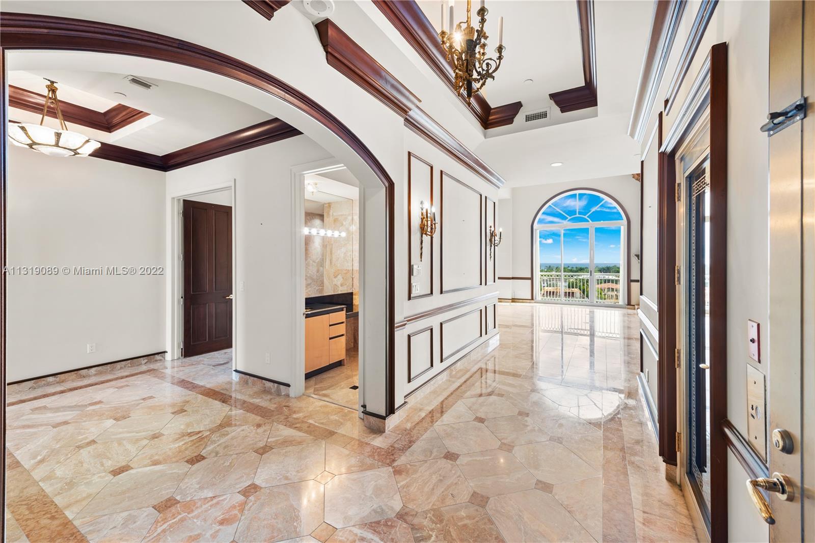 BELLA VISTA SOUTH - Residential