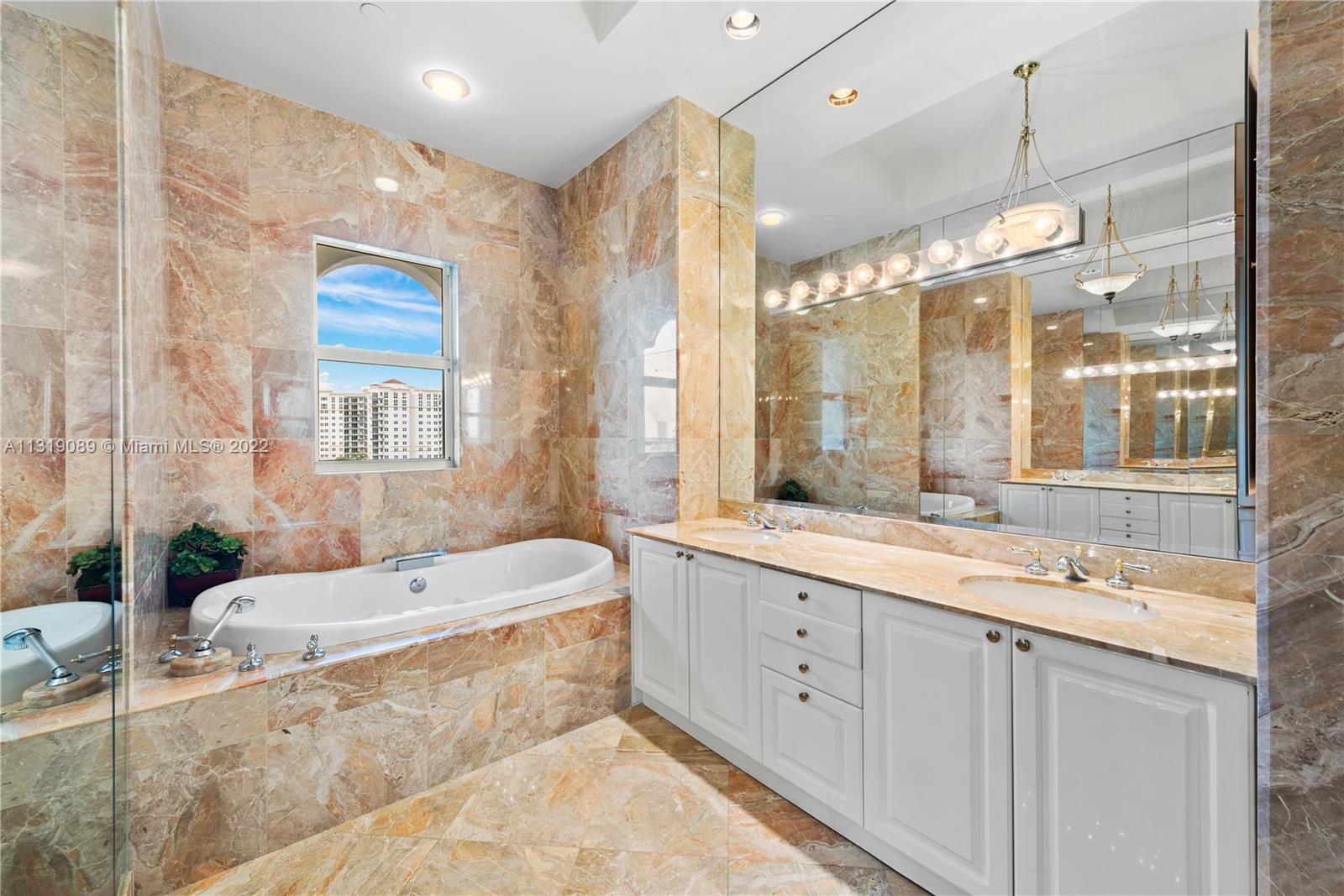 BELLA VISTA SOUTH - Residential