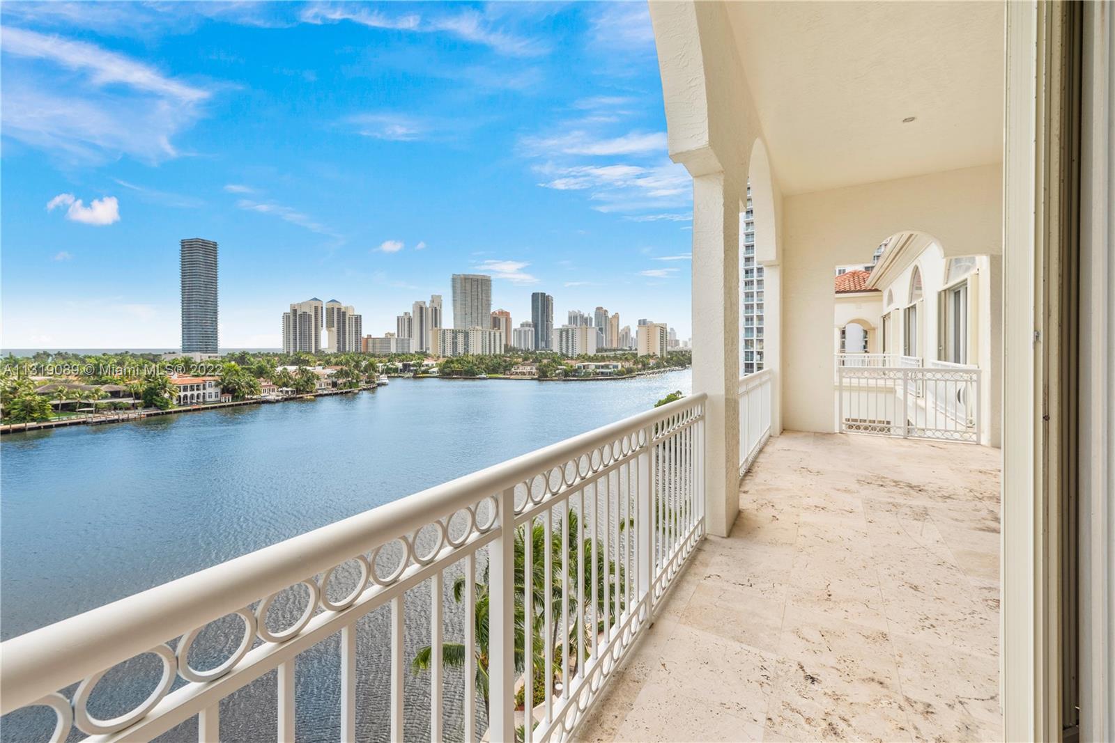 BELLA VISTA SOUTH - Residential