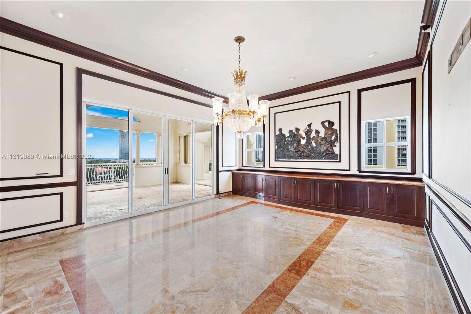 BELLA VISTA SOUTH - Residential