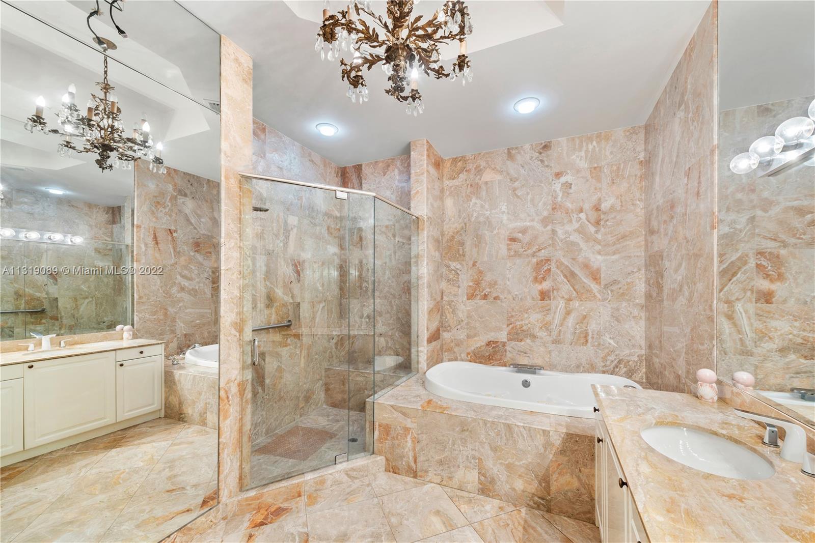 BELLA VISTA SOUTH - Residential