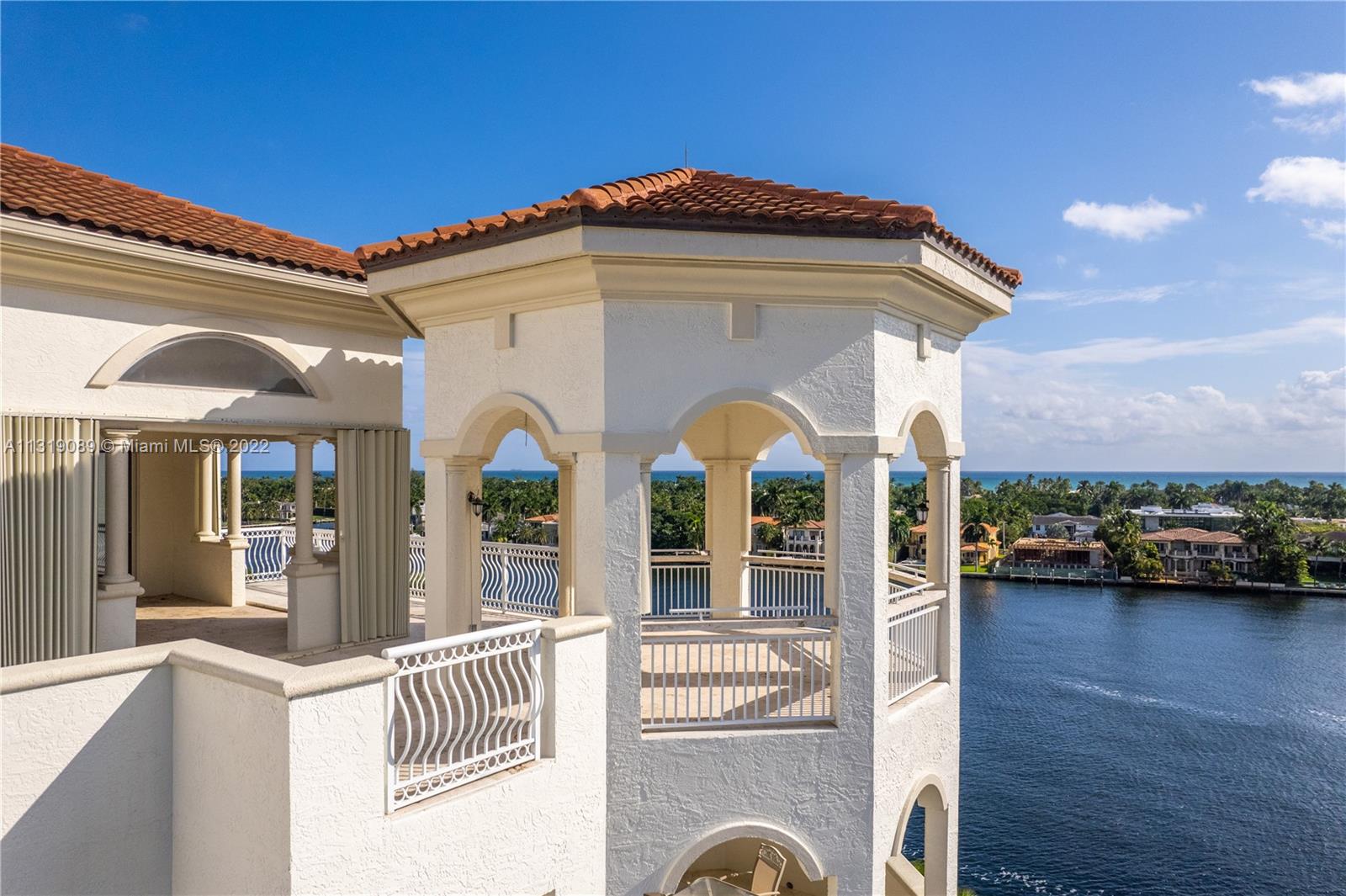 BELLA VISTA SOUTH - Residential