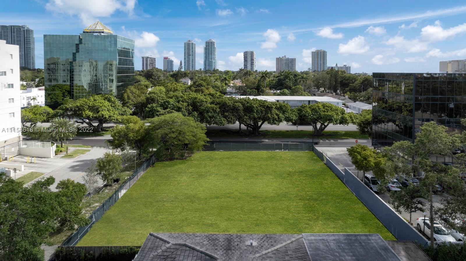 HOLLEMAN PARK - Land