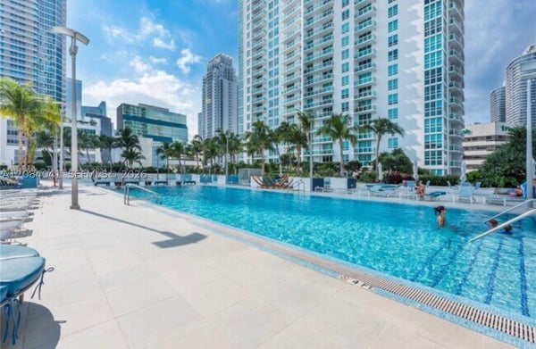 951 BRICKELL AVE APT 1609, MIAMI, FL 33131 - Image df18ce527d0ed29181771e2fc4c8451f/3010428218