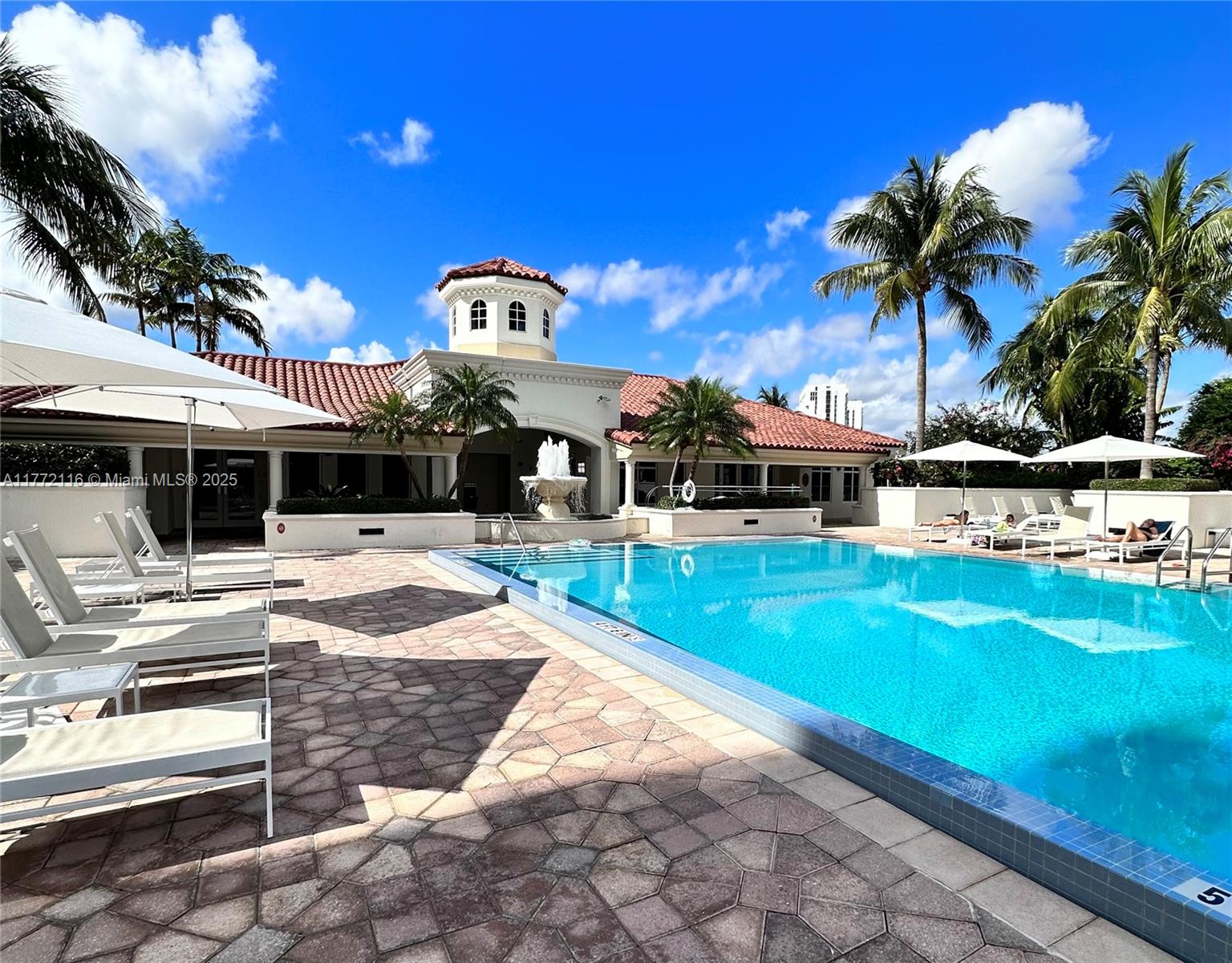 TURNBERRY VILLAGE SO TOWE - Residential