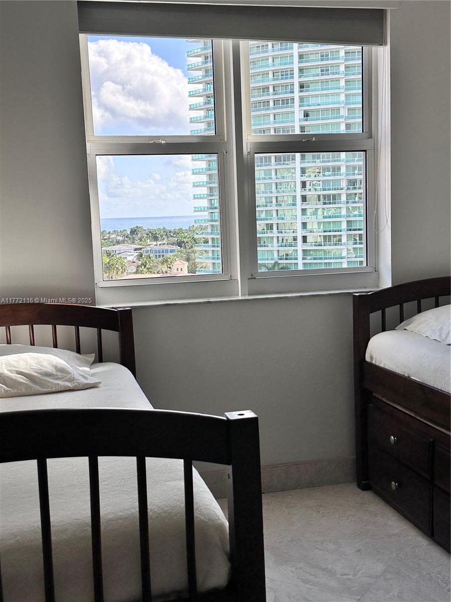 TURNBERRY VILLAGE SO TOWE - Residential