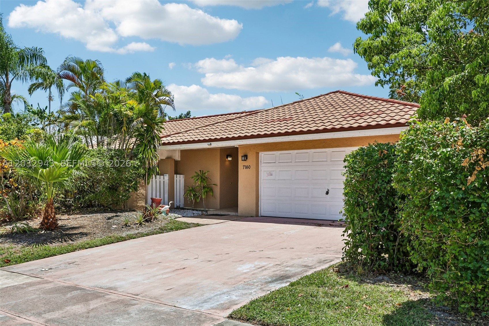 7160 NW 4th Ave