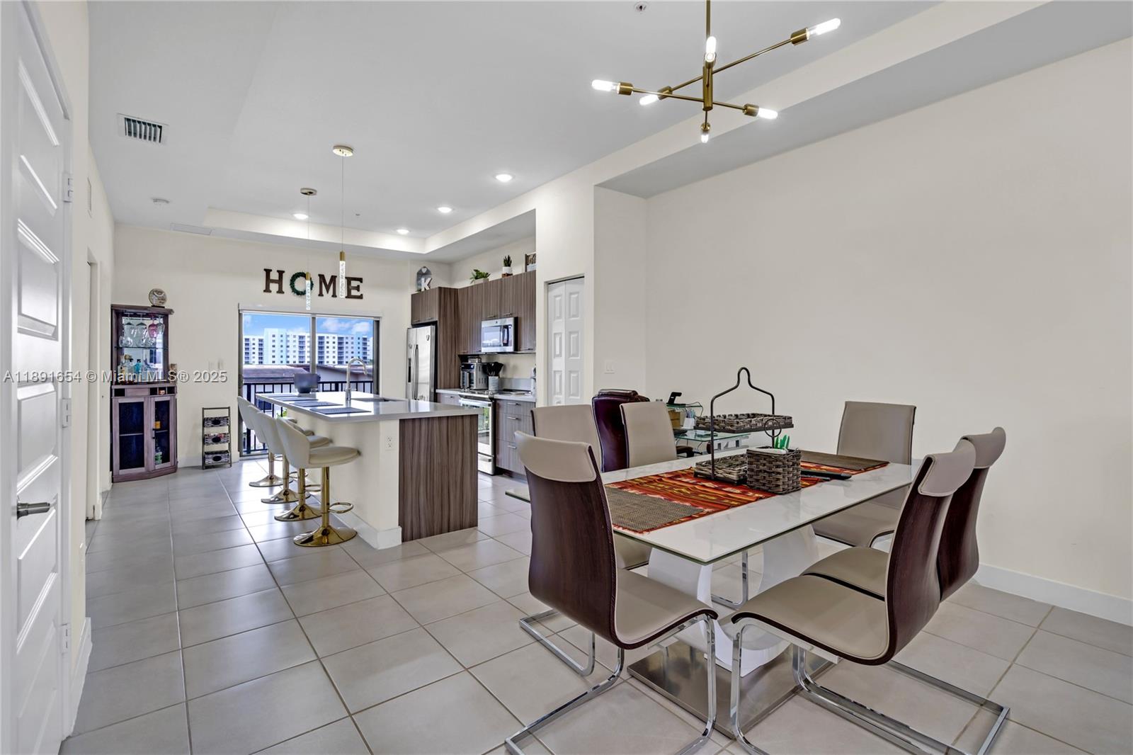 GRAND BAY SOUTH VILLAS - Residential Lease