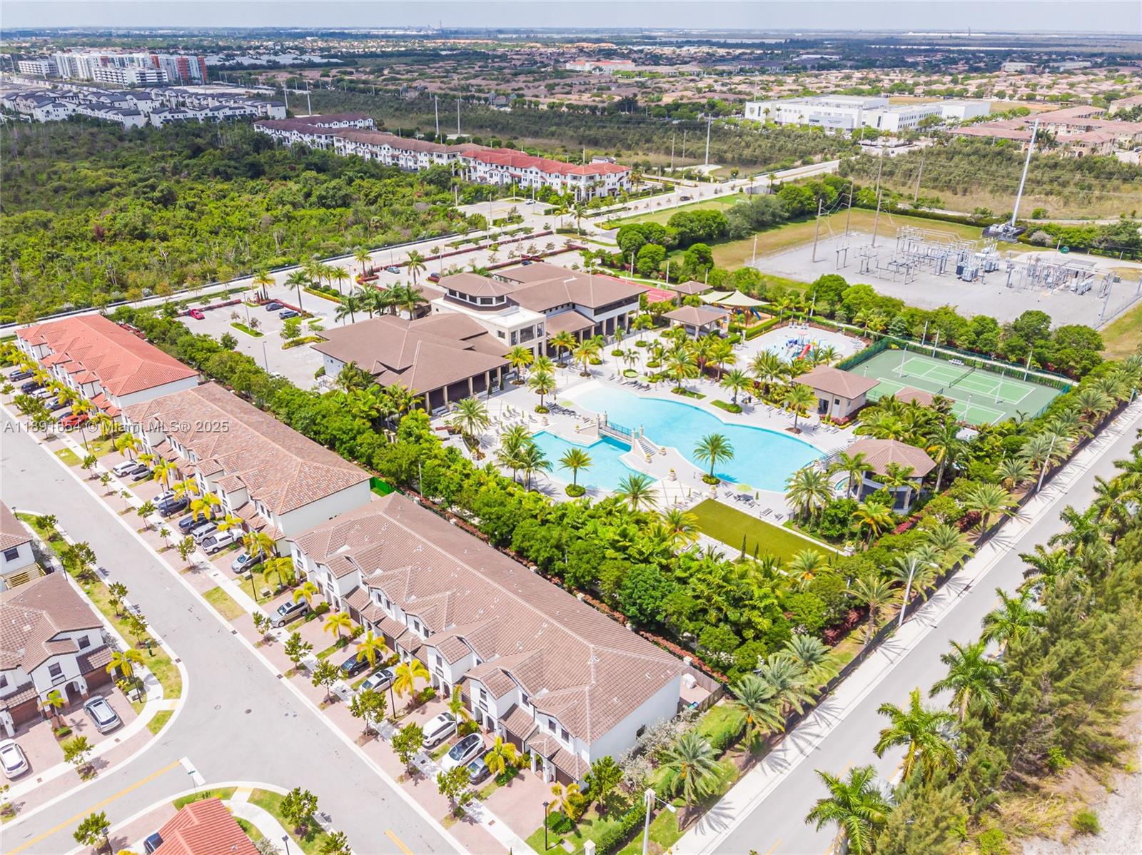 GRAND BAY SOUTH VILLAS - Residential Lease