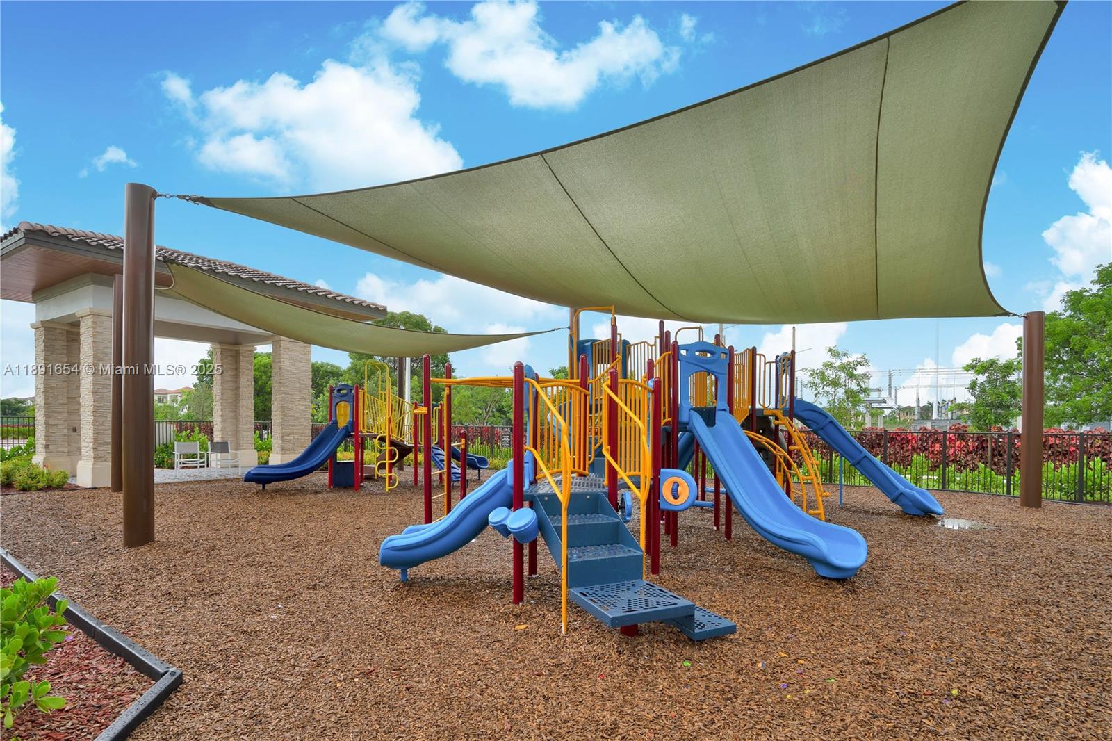 GRAND BAY SOUTH VILLAS - Residential Lease