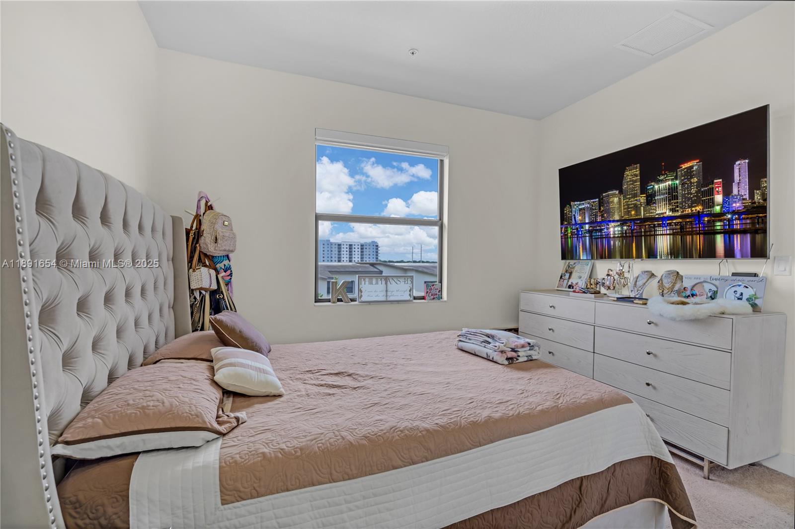 GRAND BAY SOUTH VILLAS - Residential Lease