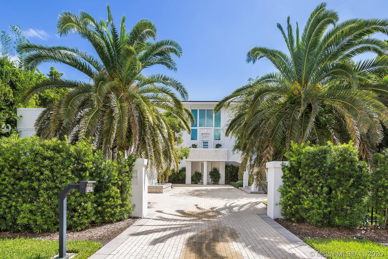 SUNRISE HARBOUR REV PL - Residential