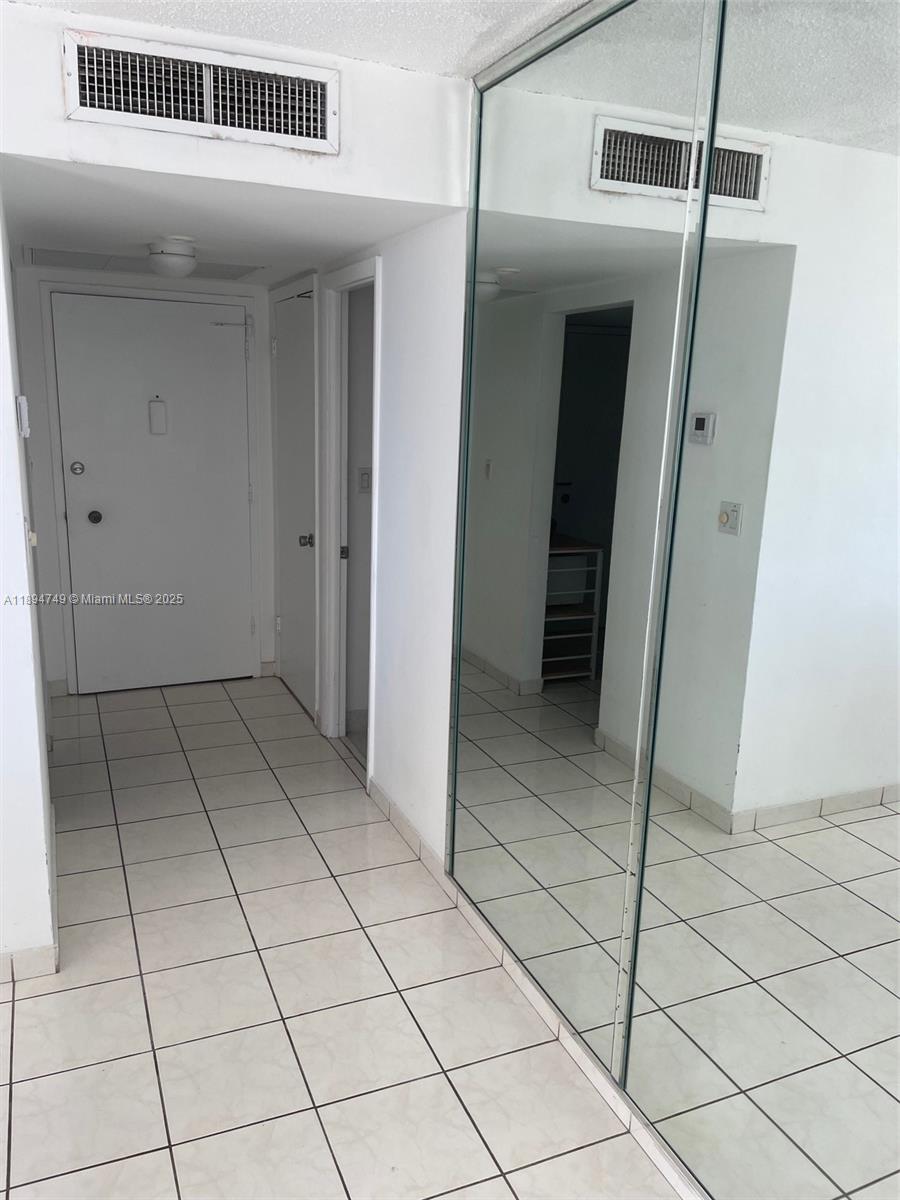 5838 CONDO - Residential Lease