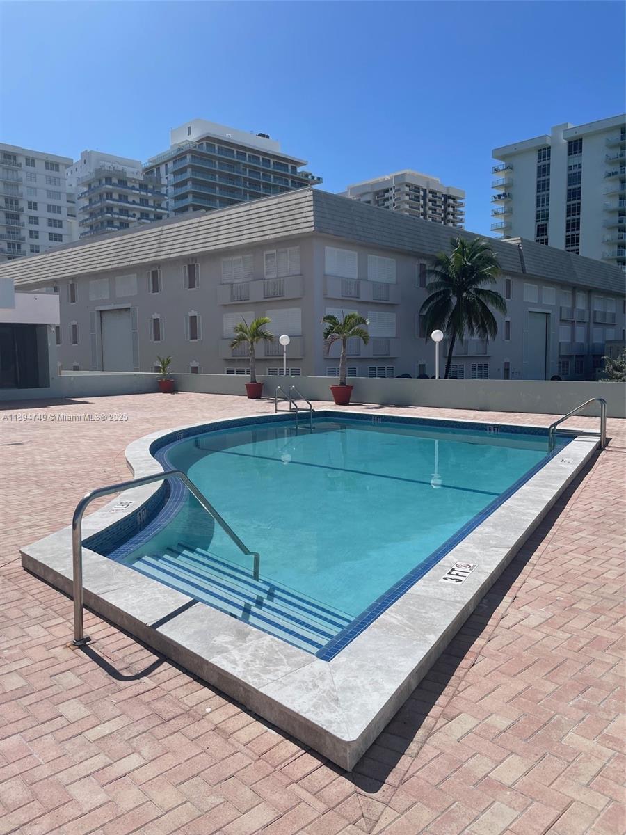 5838 CONDO - Residential Lease